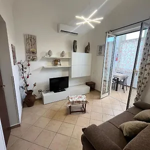 https://bb-del-palermo.sicilyhotelsitaly.net
