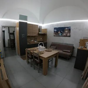https://house-santaf2.catania-hotels.net